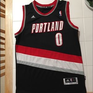 Portland Trailblazers Jersey size LG